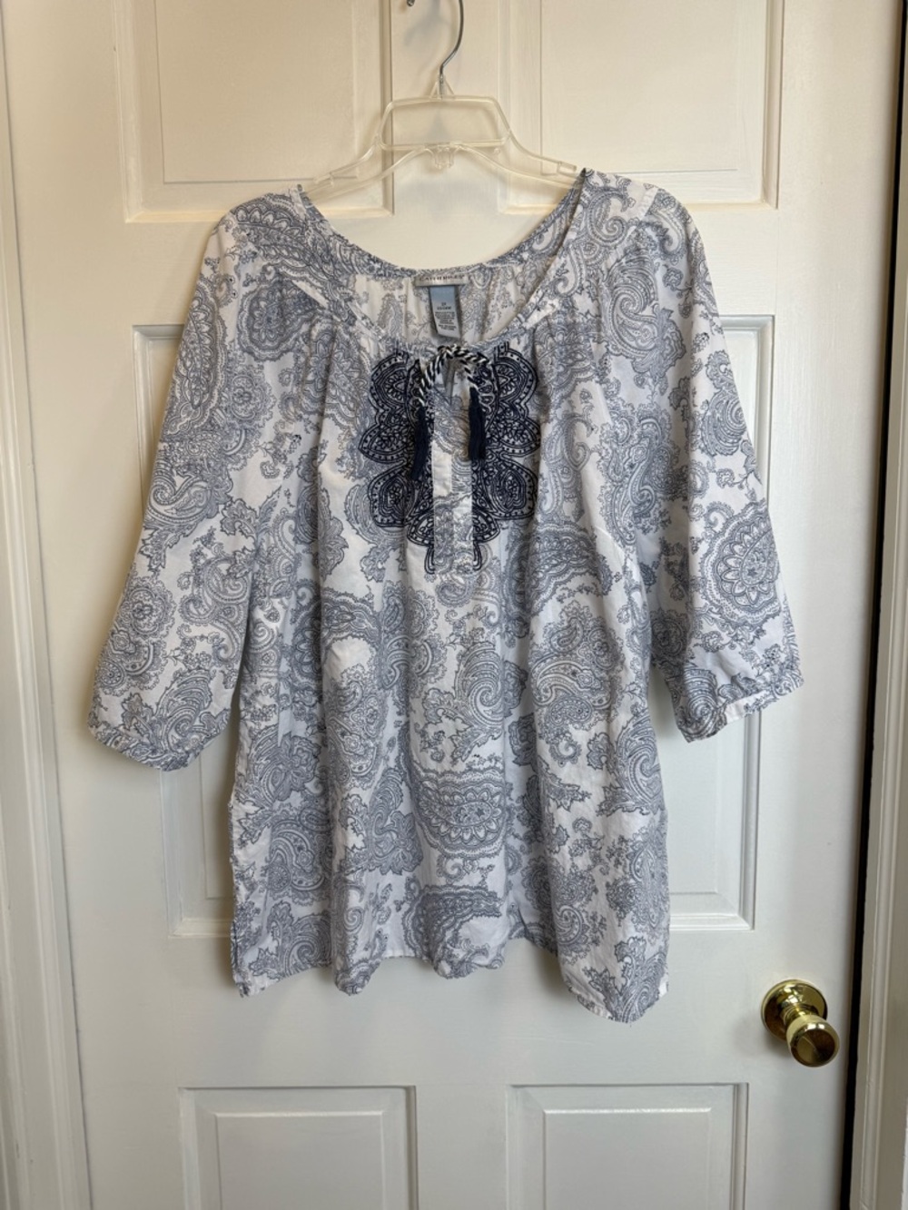 Catherines White and Gray Paisley Cotton Tie-Neck Peasant Blouse Size 2X